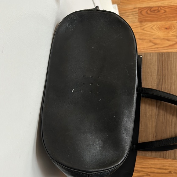 TRADEMARK Tall Leather Tote - Picture 8 of 15